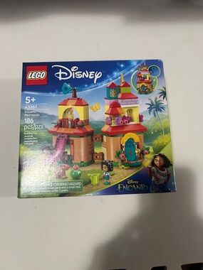 Lego Disney Encanto Mini House - Red, Yellow, Green, Blue, Pink